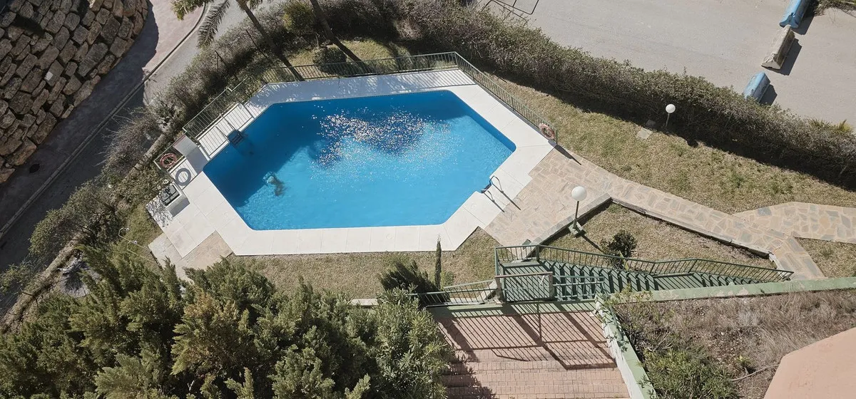 936fb138-41ec-43b5-a2ff-604f3ff94a35