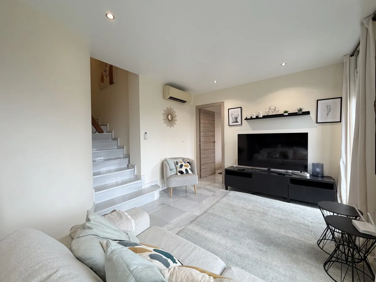 99d7166f-c64f-4598-93bc-0168029d1780