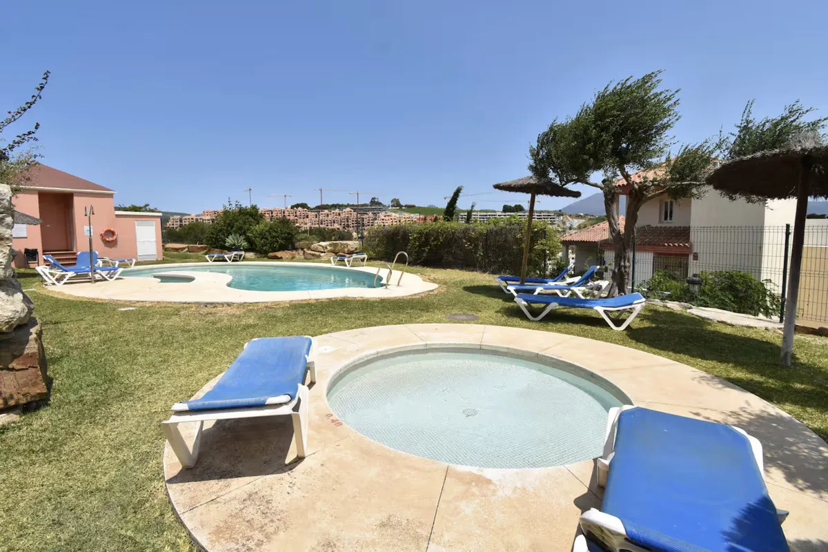 a4fcbcb8-bb82-4685-85be-9afc35b4fe69