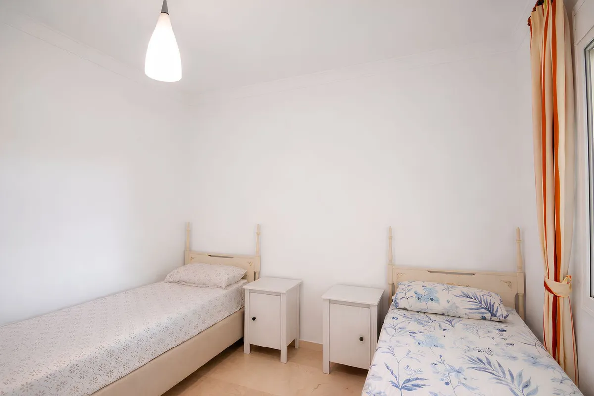 23b7d970-bbcd-41ca-b6fa-6447f9c329aa