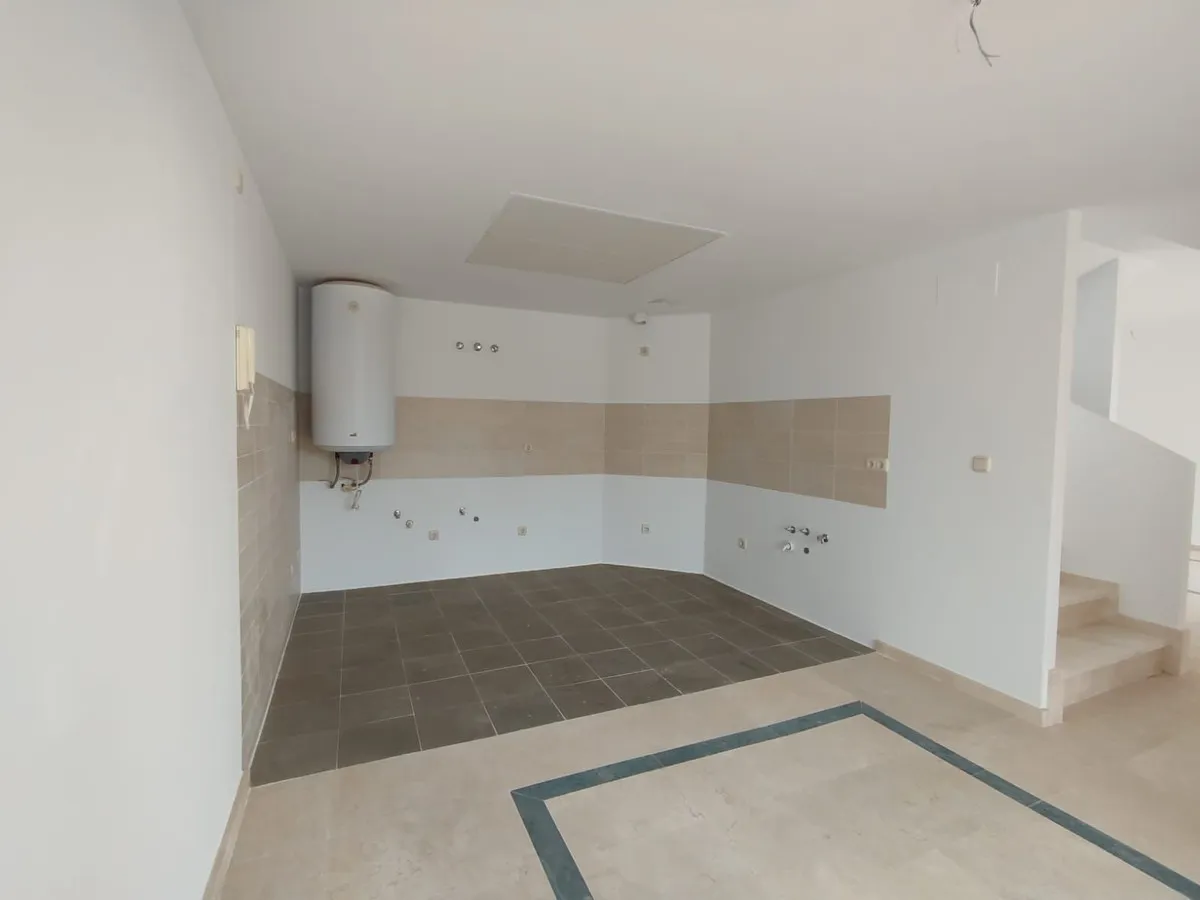 c426930a-0edc-4027-b99b-6eede0cf1245