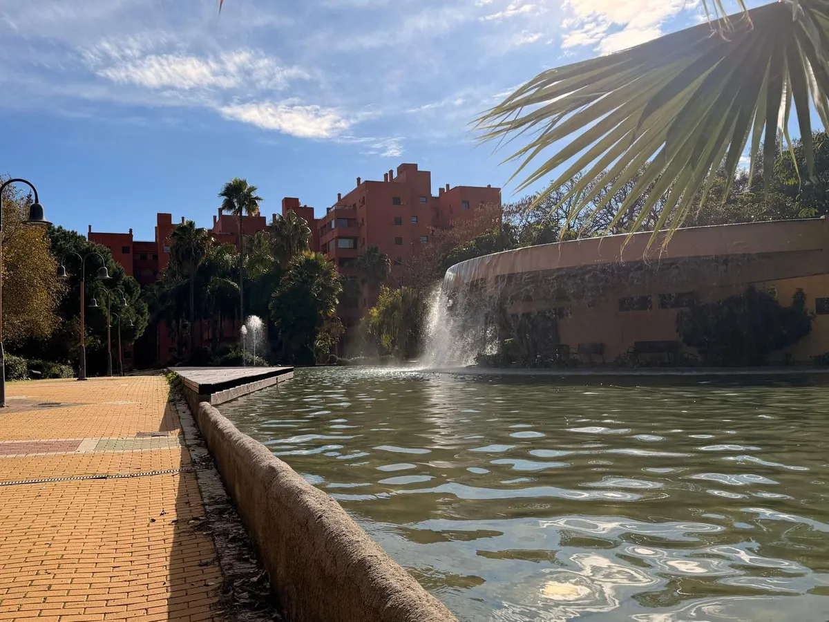 8070407b-7cf4-45b4-b69d-e657dd2d650e