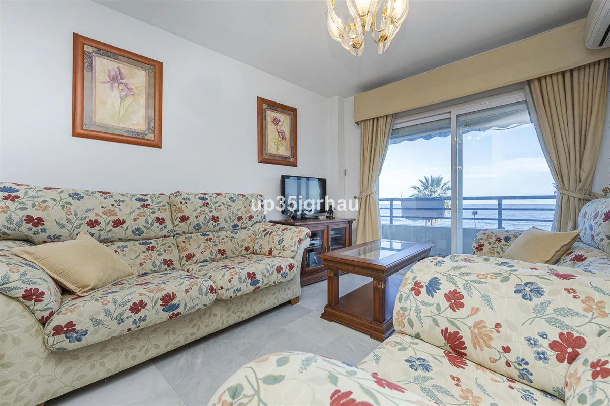 12c58387-64db-4caf-bcbb-38e76c712cf8