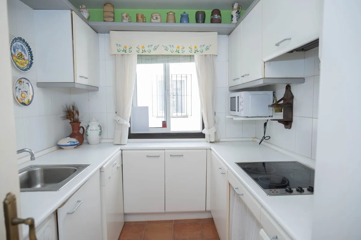 2c2a0343-7f9f-49ec-82e0-3e68ee4a5508