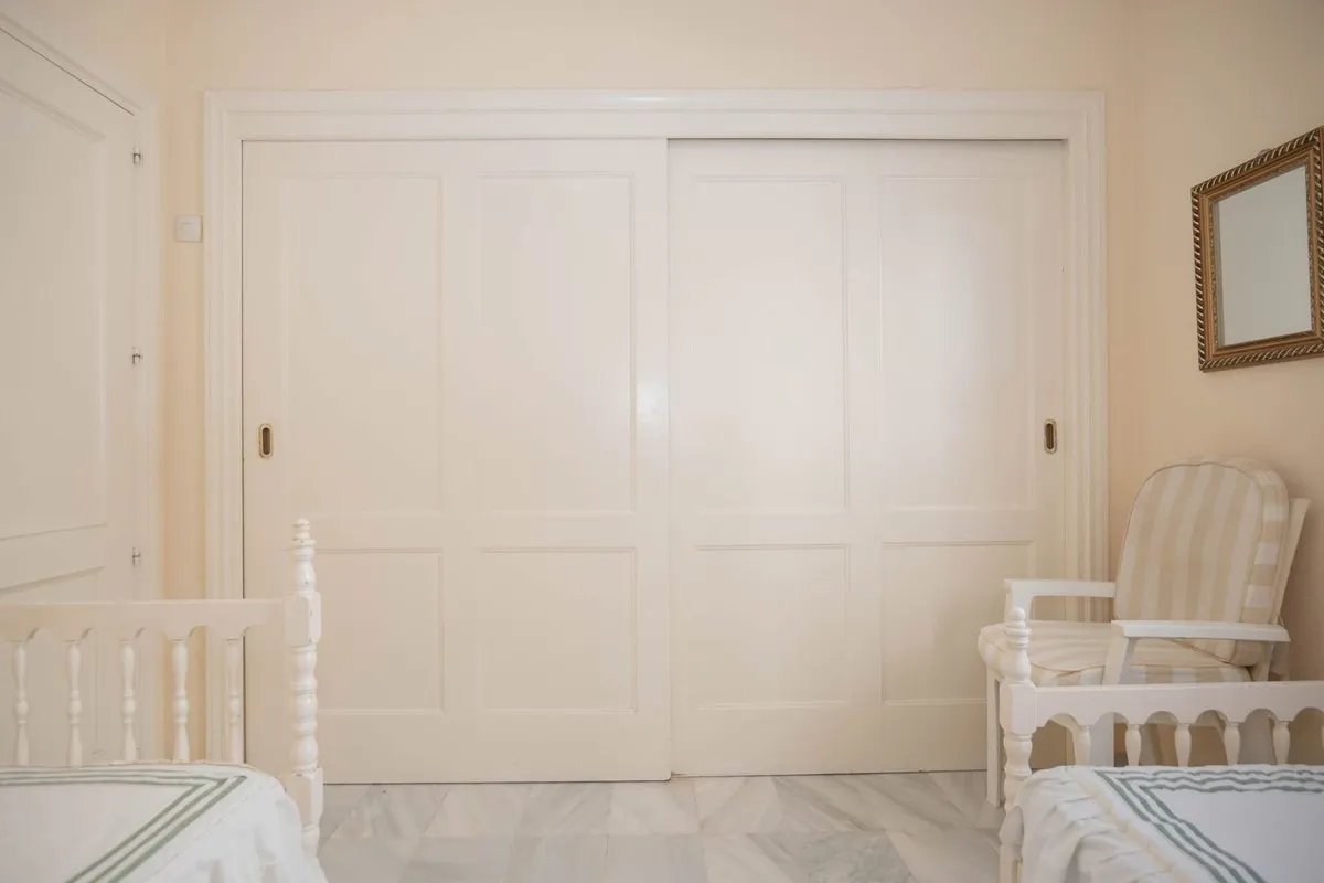 a361c7ad-8082-44c5-8702-24097127a918