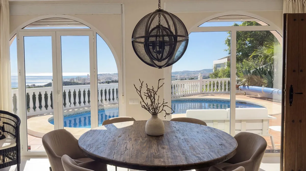 5b67750c-e2dd-4caf-b8b1-acb44d3374a9