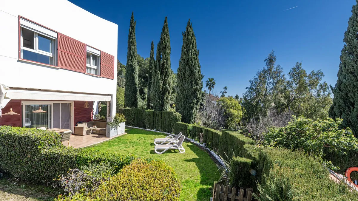 a8a0a994-efaa-495e-b617-7eafb12e5c6d