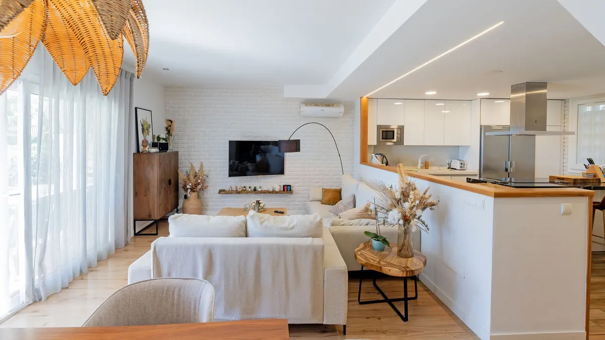 cb75ce2f-4477-491a-9f21-66c707593c19