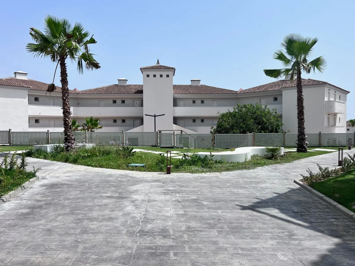 b343e156-94bf-4448-8a0d-872f09ae7b6f