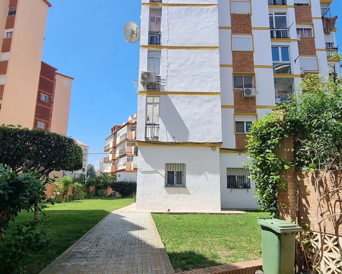 78620945-77f5-4c64-924a-d448e8cb181c