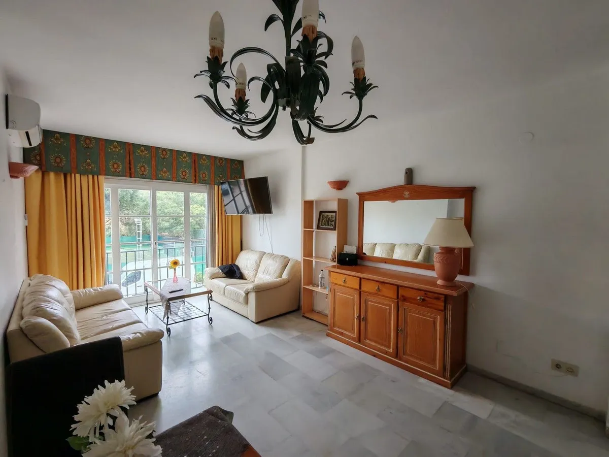 1a919b36-2088-4751-bd63-ef56334ef980