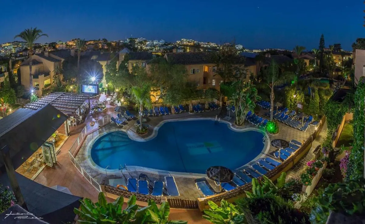 f561956b-9131-46a6-8d24-3dc04c9c5fe6