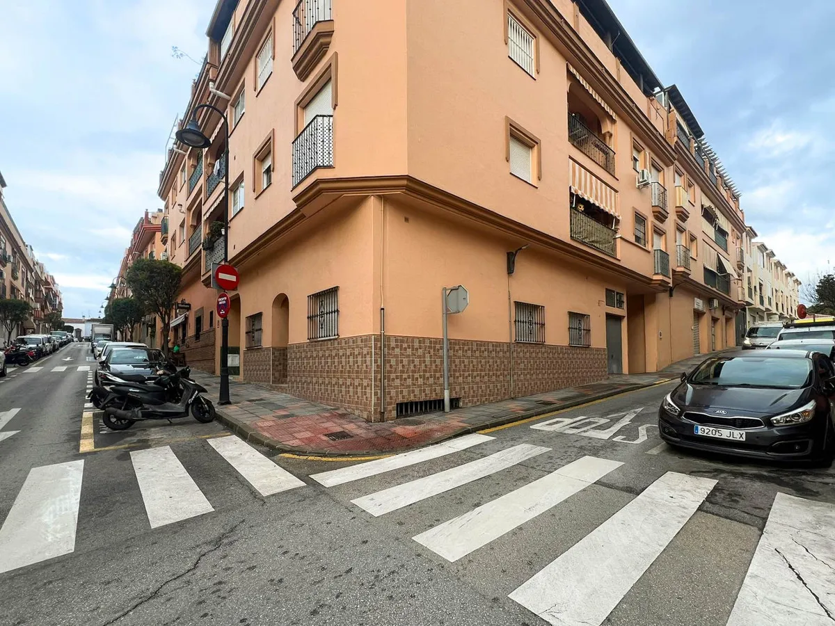 d1ab26bc-8896-42a8-ae6f-91fdcc04d7cb