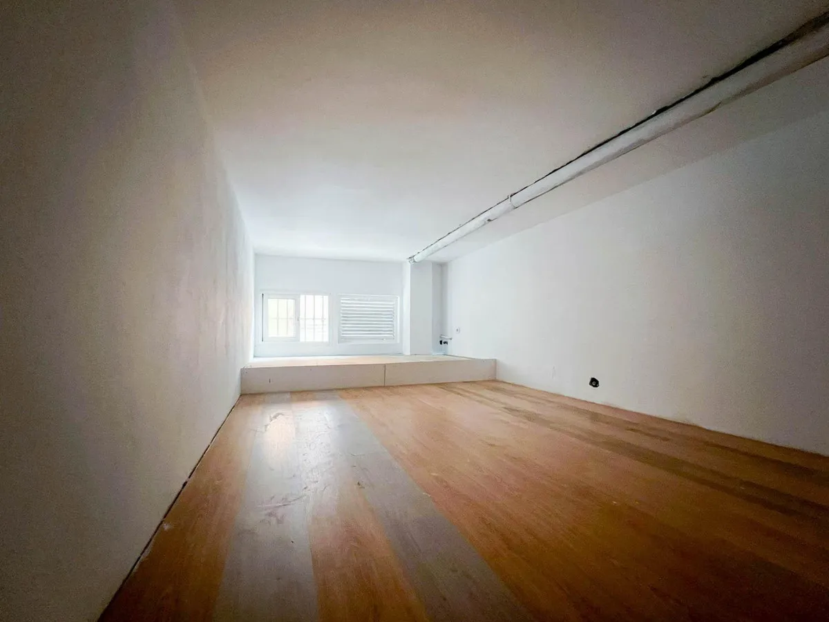 fc048491-4bdb-43a9-bb14-a080018acf9f