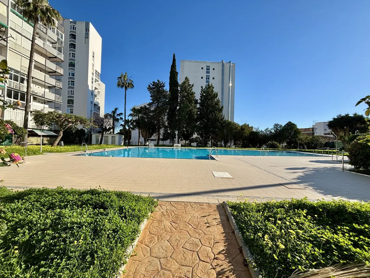 15484b89-ac6b-4787-abce-535b87ad3099