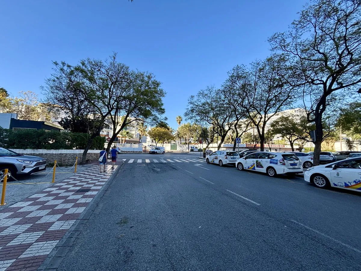 1b68ad97-8f71-4e9a-bf2f-ea97dc6c3601