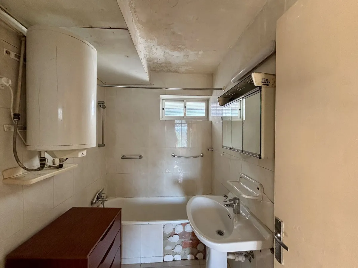 ed0bea2b-394b-4df7-9bc1-ccfe70fee1a6