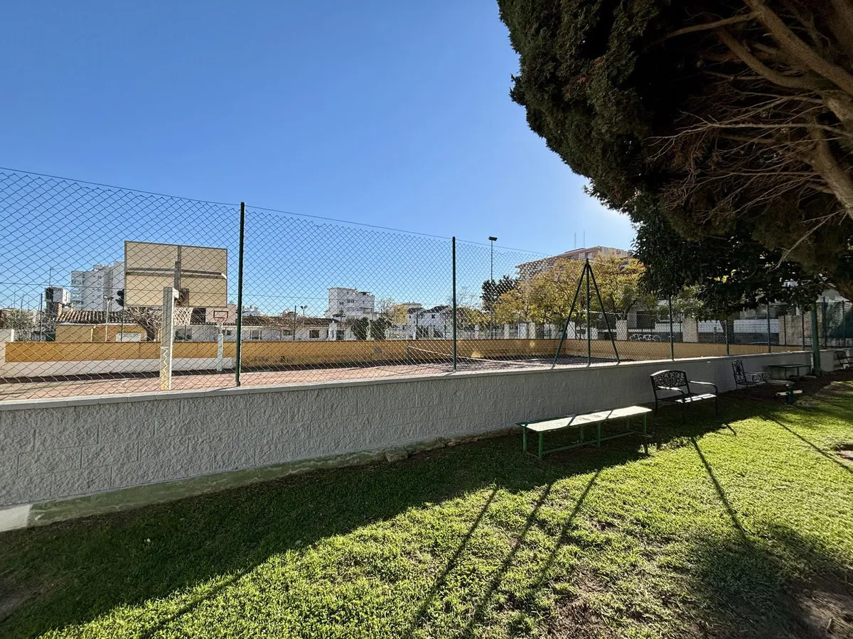 fc7e079b-45e9-4a47-90d8-4d2e11c491bf