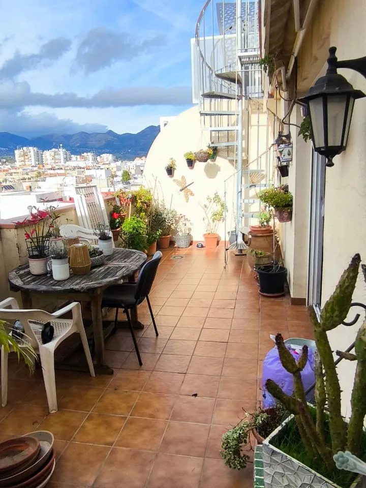 52baee67-4118-4a2e-beac-1c324d12755e