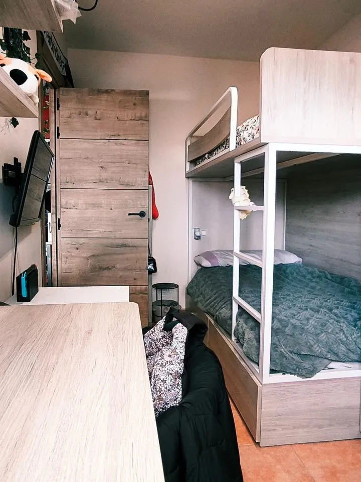 d37e90f8-6582-44e5-be3c-b7ad9265c04f