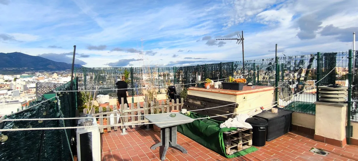 fd3dd475-3f44-416b-ab38-552037ca821b