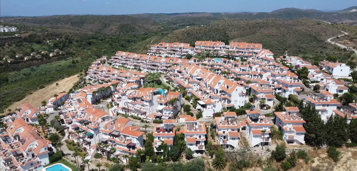 1dff3fa0-092b-4332-83d2-6436e2c1ce54