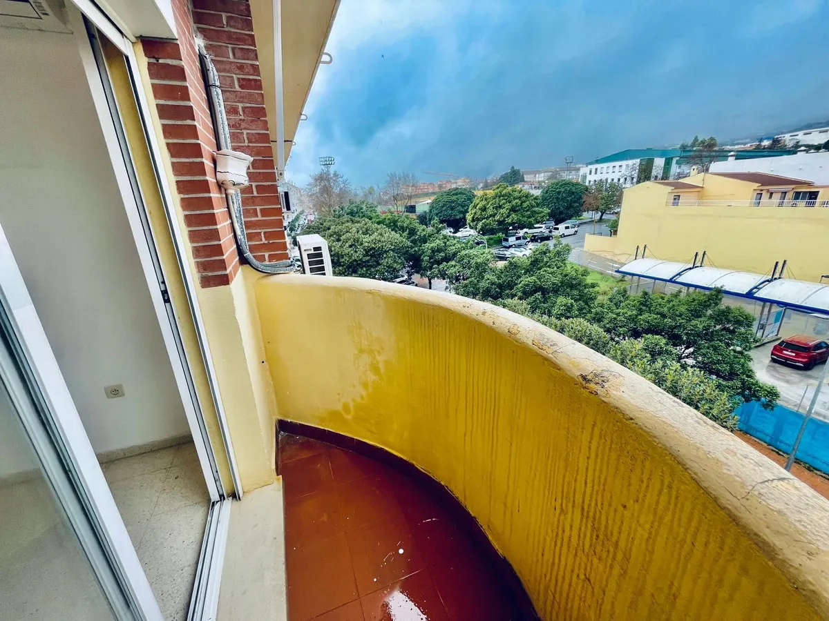 f6d16f3a-547c-41f6-b2f1-9f740b0f49d5