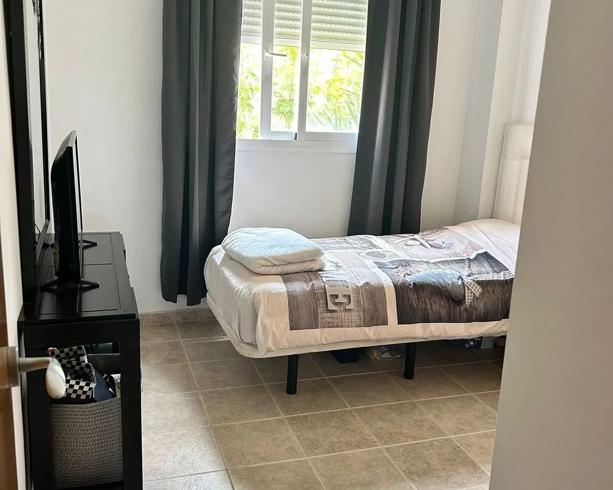 8ae47f22-dd0d-428e-8141-401d44834fe6