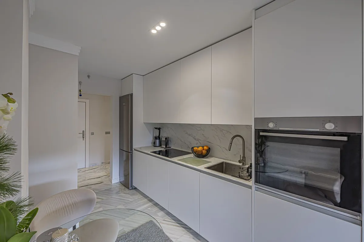 650cce52-3f9e-458d-9c27-419035018358