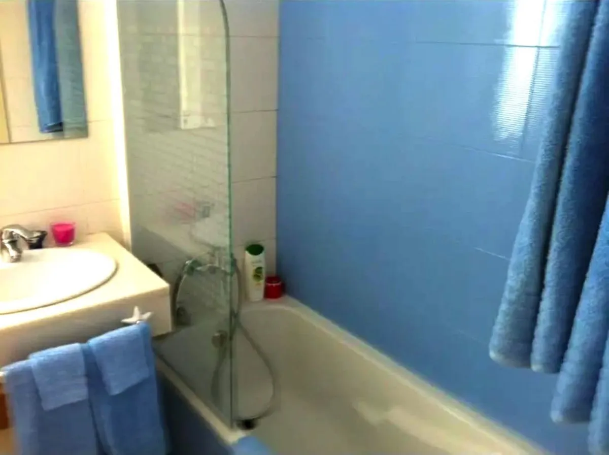 f5a98f5f-d7a8-4565-8c68-8b862d3f4689