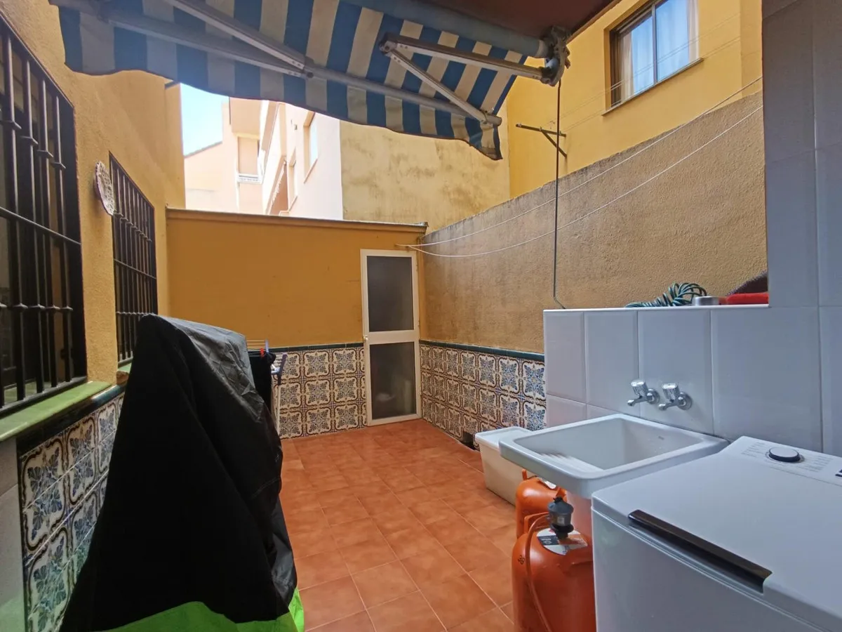 29fc3c6e-8121-41fd-9ff9-198241c08fc5