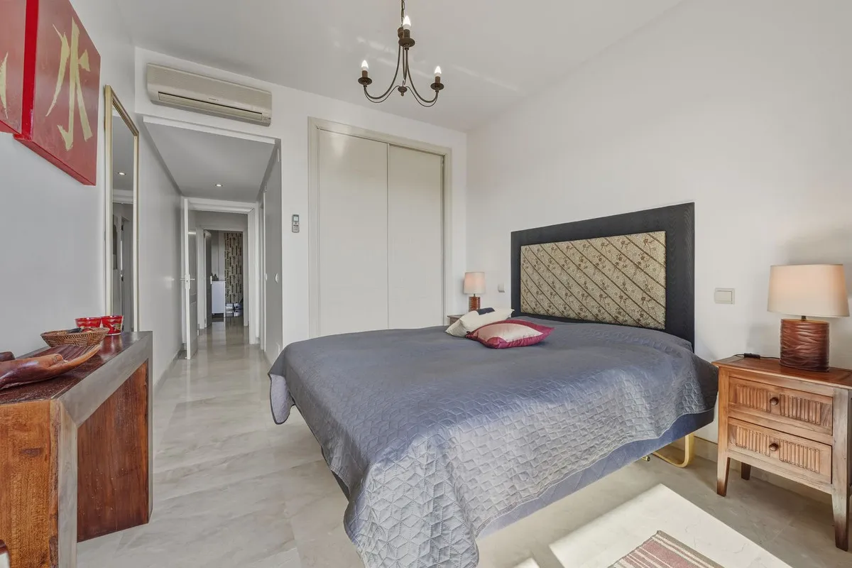 3271e7f7-2c6c-4051-a158-a53007144f0c