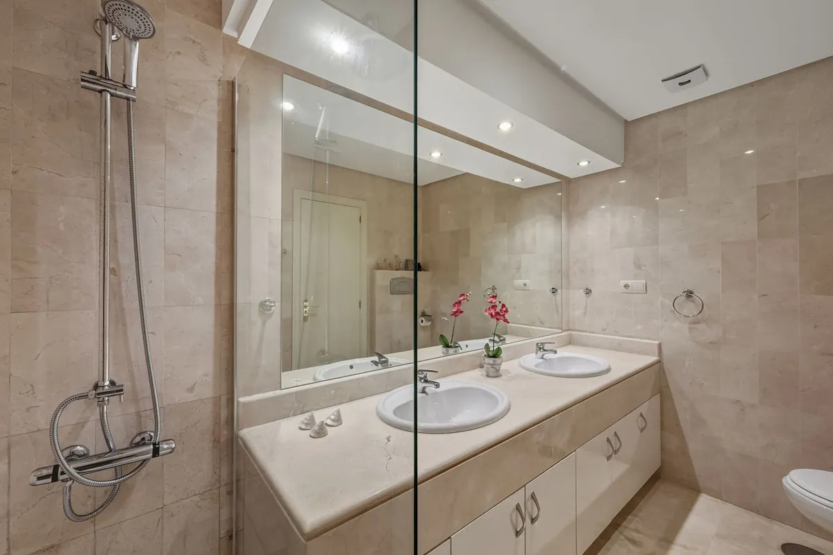 4743ea84-f609-4dc5-a795-7779ad754f2b