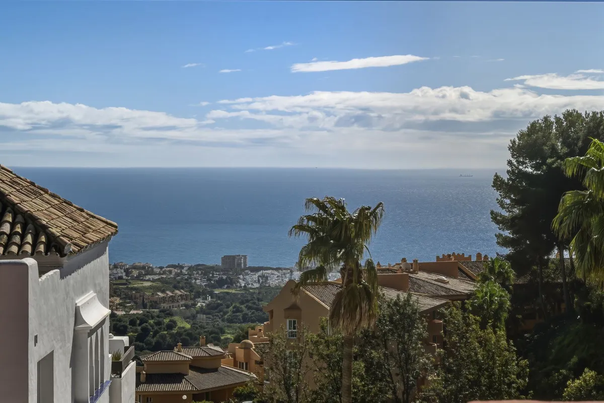 4aa2a0a1-aae9-4c34-822f-bc9864768899