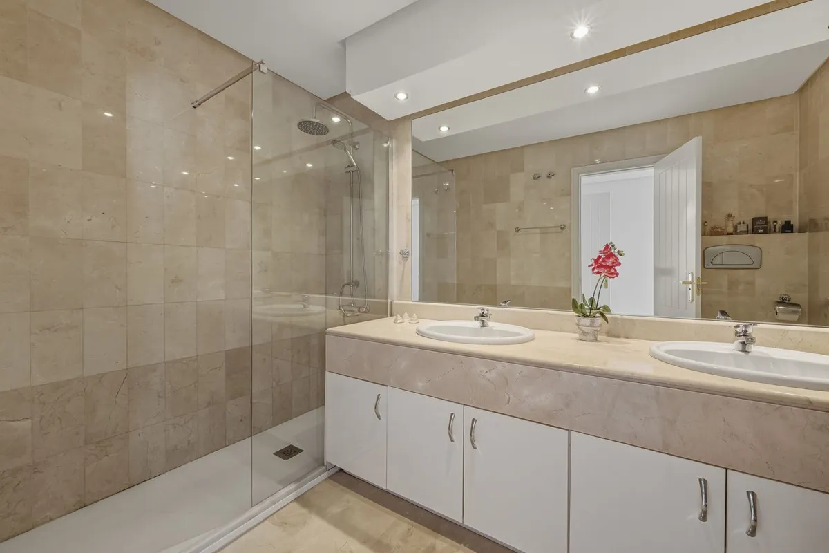 624f6e56-2882-4db7-b627-10ed1f91725a