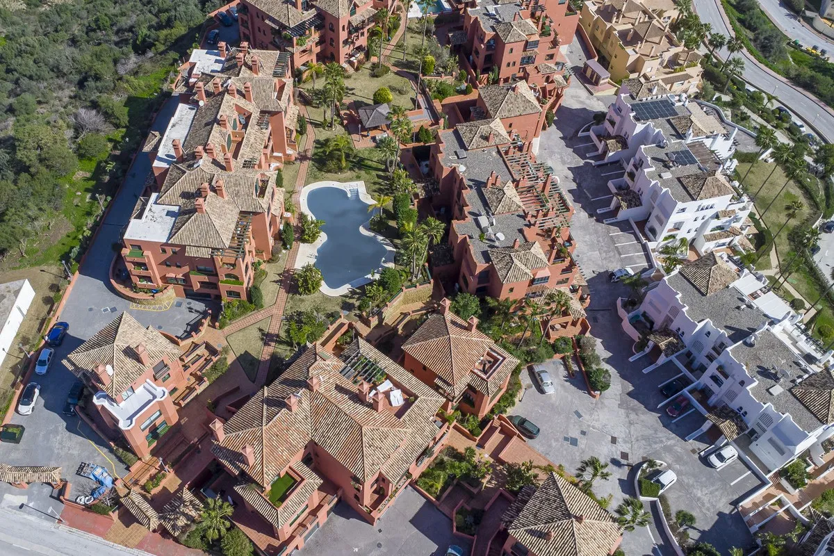 7ae6d129-4ed1-4b6d-b00c-769c96871b82