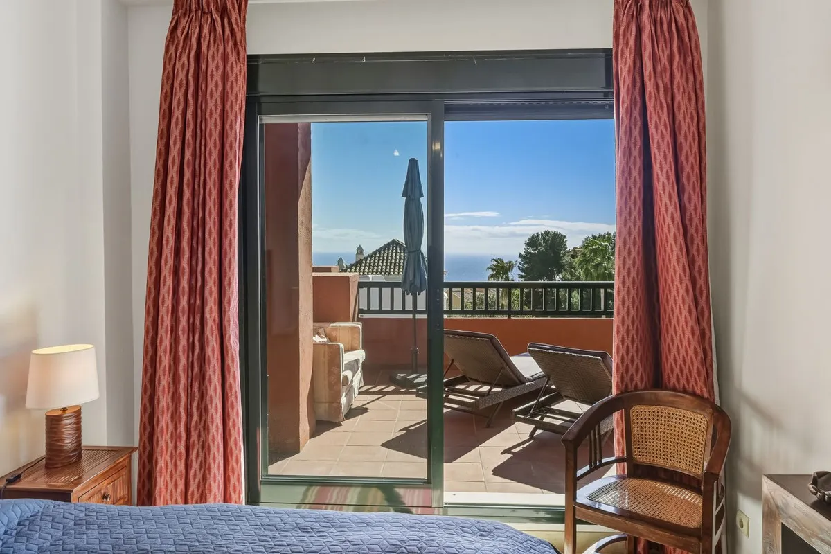 9d3c78a3-bbe4-4fb9-85ba-504bcdbd4f05