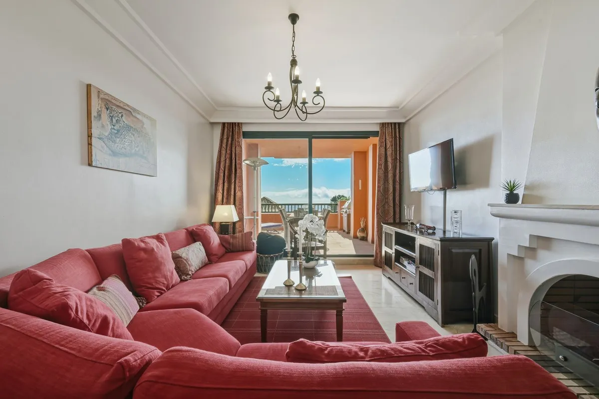 a6fa3299-0fad-4a2c-b11d-5cb476eec942