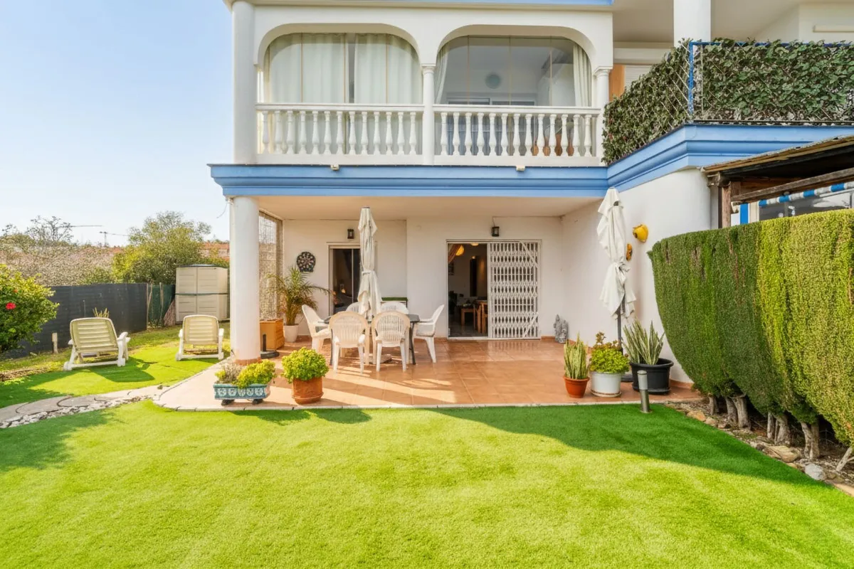 30a25cb1-b6a6-4b09-8d3b-a0df5e610694