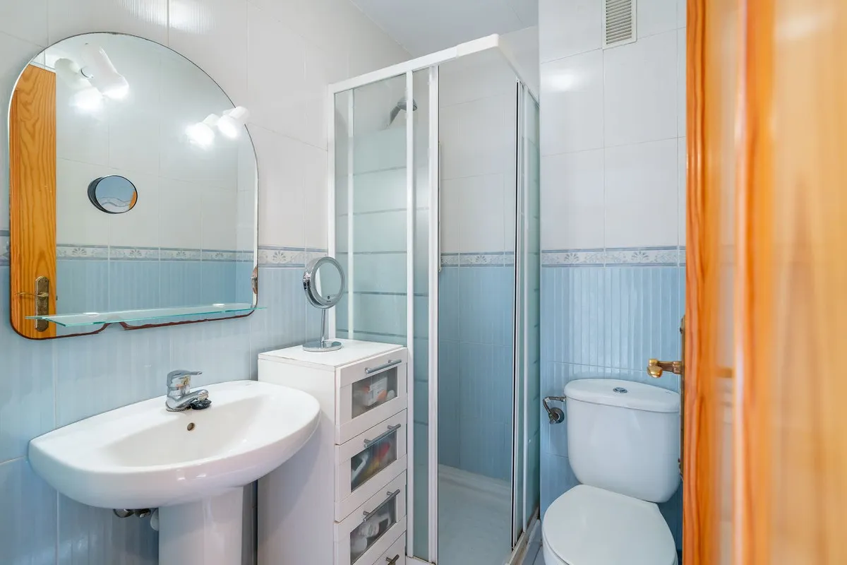 69dc9a33-425d-4919-8721-ac8afd13357d