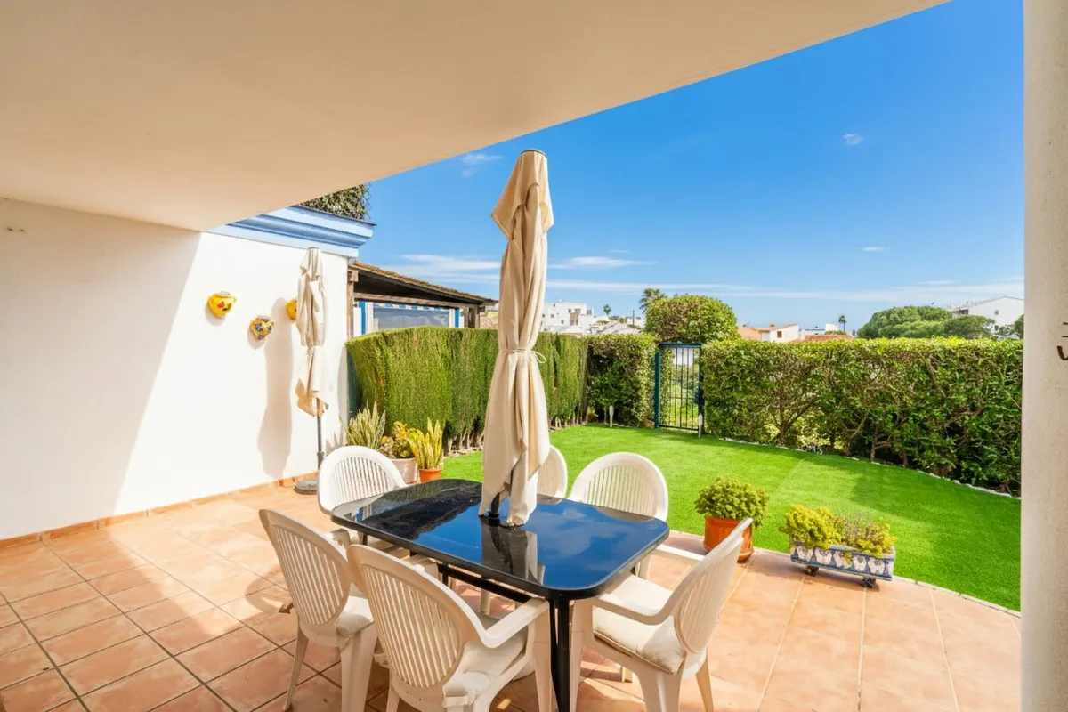 8dbd5763-ddf9-4113-a02c-fe9db800499f