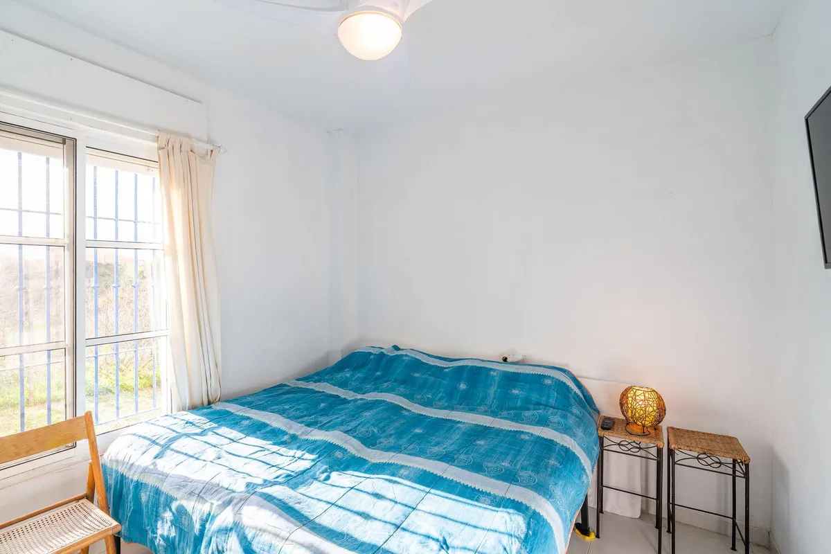 8e02b027-1a5e-411b-bfe2-c6b67a62feda