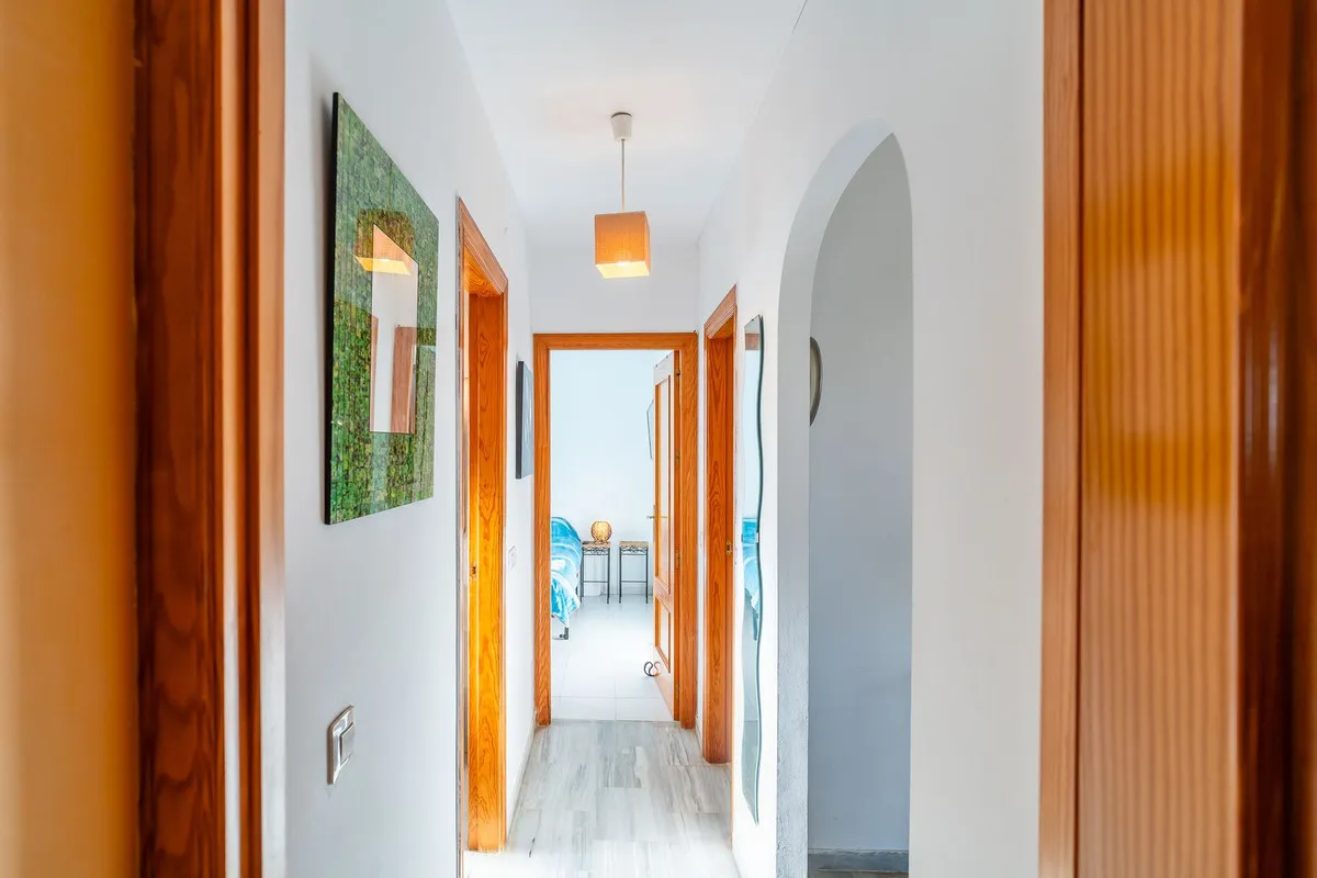 e78c9824-8812-49f7-894c-dd425ad19d1b