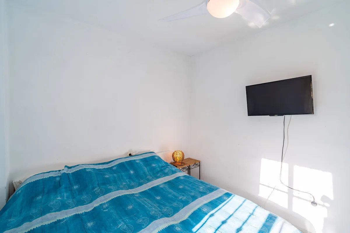 f09609f1-a23e-4732-a678-00f1c4343f0e