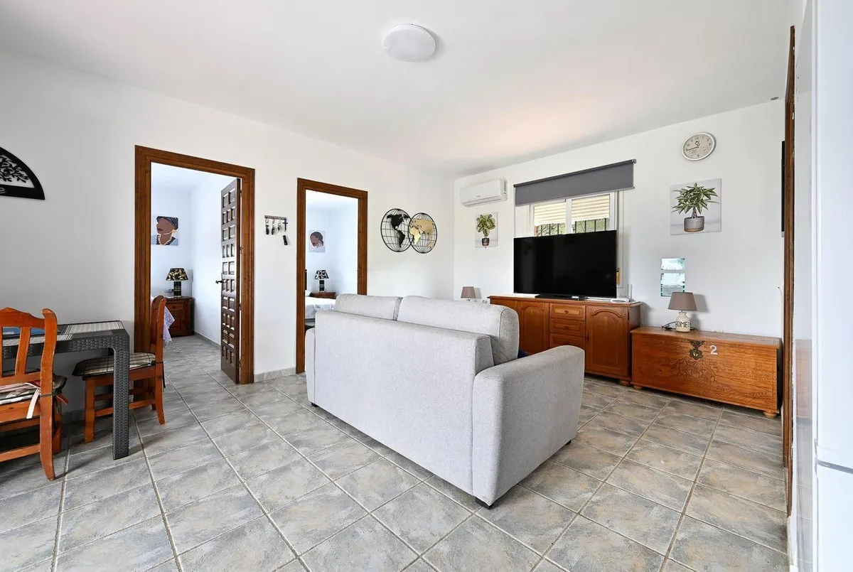 6fcf7915-412c-4f73-8378-9cbf1ba97674