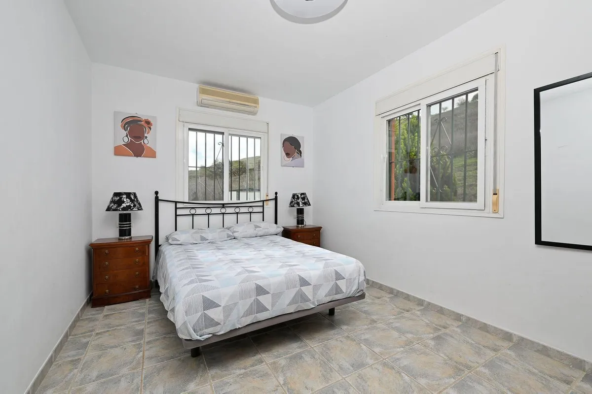 f325e1b6-6821-4fe7-af28-ba35f571f2e1