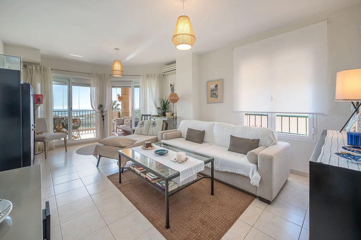 82761f9f-bc9c-4845-93b7-44fc48a45970