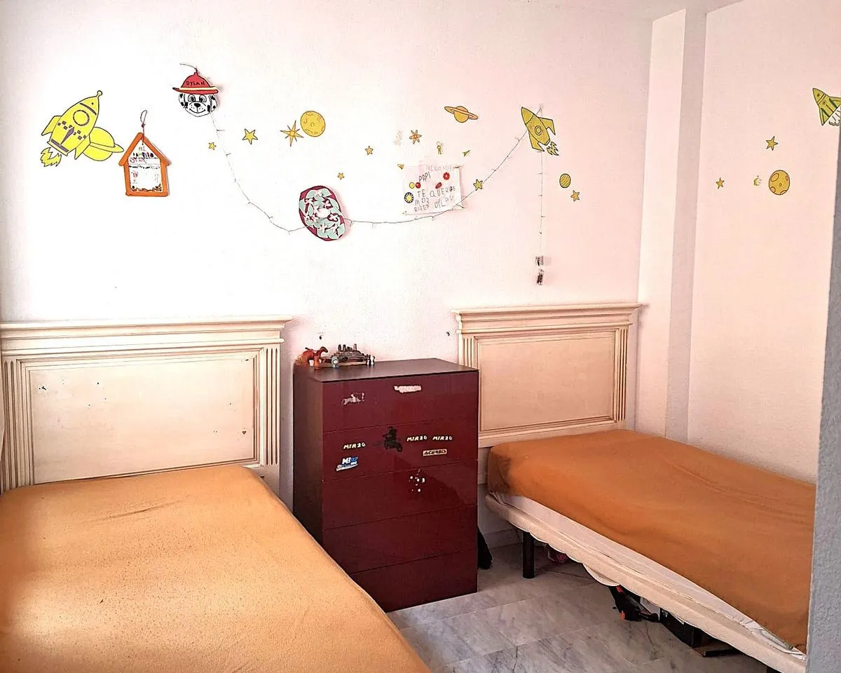 ffcb0d73-2b00-43ca-954a-a9e6a019ebec