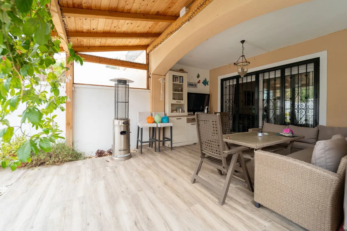 7adfc1b1-3169-4e86-9853-a38fe546e63d