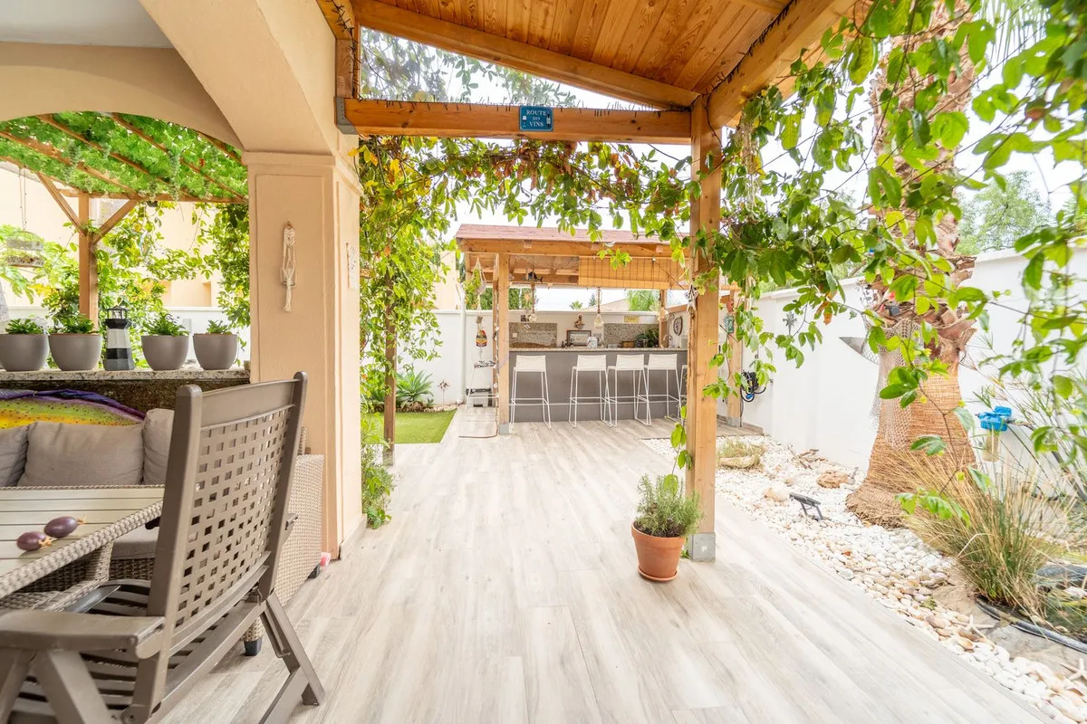 ca0d1bb1-5c4e-4007-9906-bb54eb6a829d